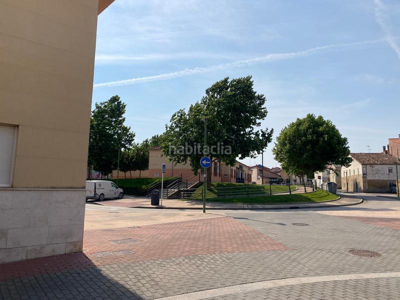 Foto abf9e268-f907-4d8a-8129-104dcabf845b. Maison jumelée avec parking dans Villafría - La Ventilla - Castañares Burgos