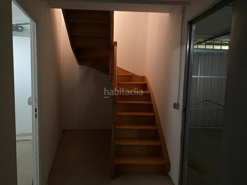 Foto 1a53f630-5da6-47f5-ab81-f452ddf0e5c1. Casa bifamiliare con parcheggio in Villafría - La Ventilla - Castañares Burgos