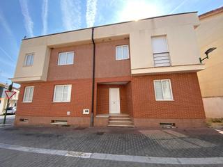 Casa pareada  Calle sagrado corazn