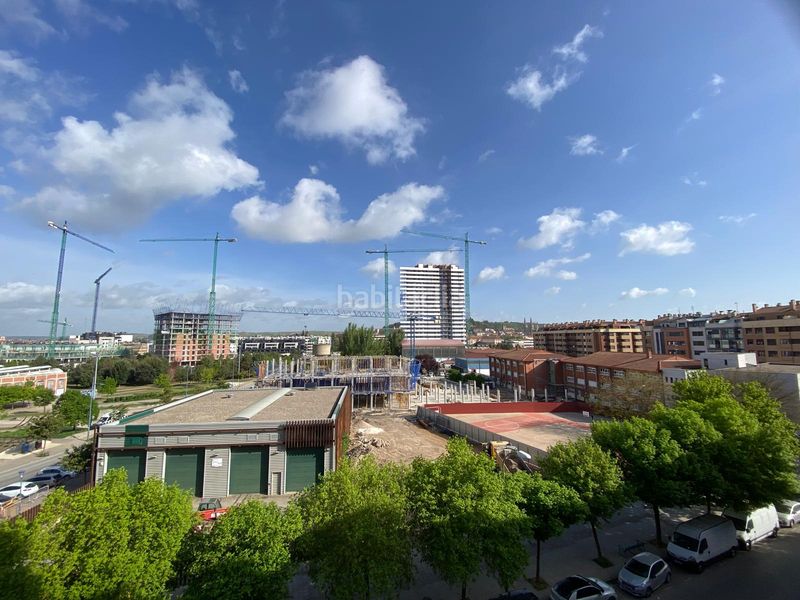 Foto 5d7bf7e4-50ec-495d-ba86-96a71cc3d9ba. Piso en San Pedro y San Felices Burgos