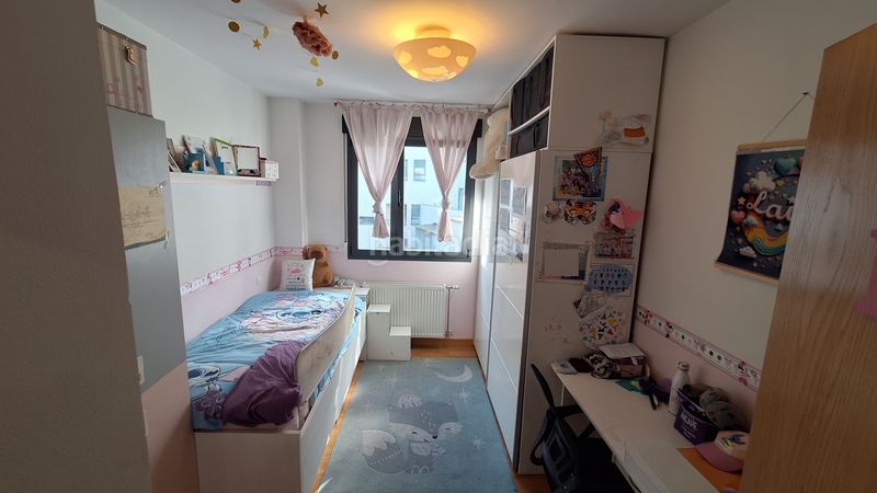 Foto b23ae76b-7b07-4383-b9f3-2cce1f62e018. Apartamento en San Pedro y San Felices Burgos