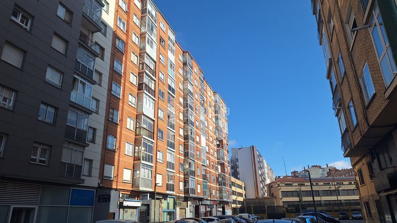Foto 06aaf9b6-c232-49d6-85a7-3e3fa805d3d5. Piso en Gamonal - San Bruno - G9 Burgos