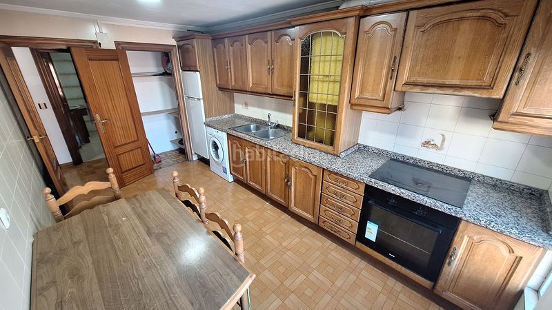 Foto 1b1fc386-ad04-44c5-b9f4-49a69aa43787. Piso en Gamonal - San Bruno - G9 Burgos