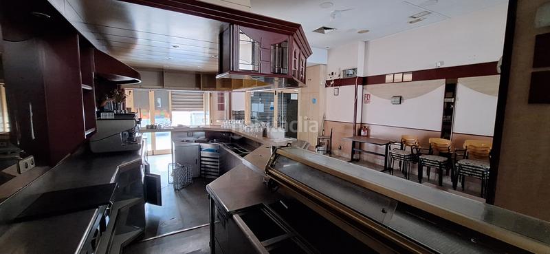 Foto 00ed47e3-6055-4ead-acfb-a5e642993951. Local comercial a calle vitoria 144 a Gamonal - San Bruno - G9 Burgos