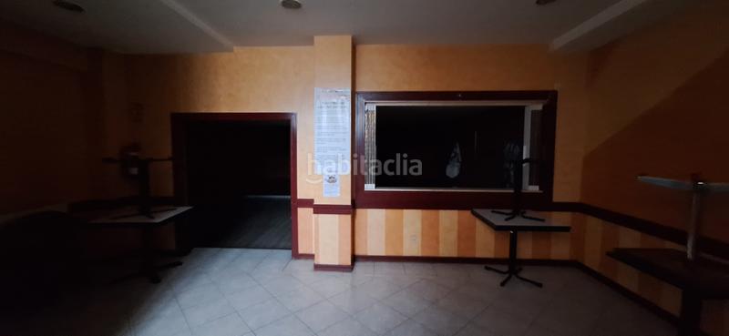 Foto edae3ca7-8bc4-4029-b2e1-f31eb56feaf9. Local comercial a calle vitoria 144 a Gamonal - San Bruno - G9 Burgos