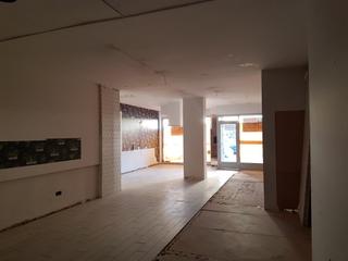 Local Comercial en Calle santiago apstol 50