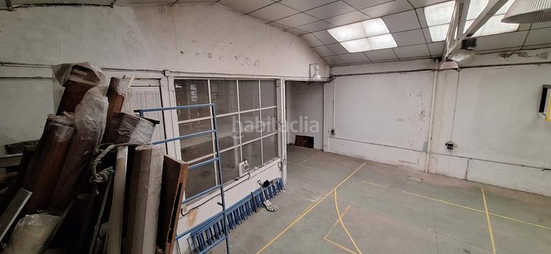 Foto c889ab89-6f8a-46a4-8455-ba39d38c0152. Local comercial a Gamonal - San Bruno - G9 Burgos