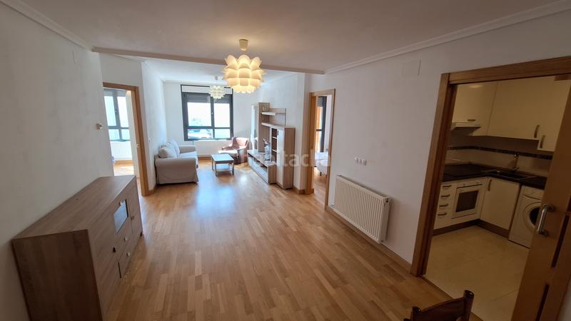 Foto 184d5f70-4daa-4aea-a53d-f92d0bda339a. Apartment with heating parking in Villafría - La Ventilla - Castañares Burgos