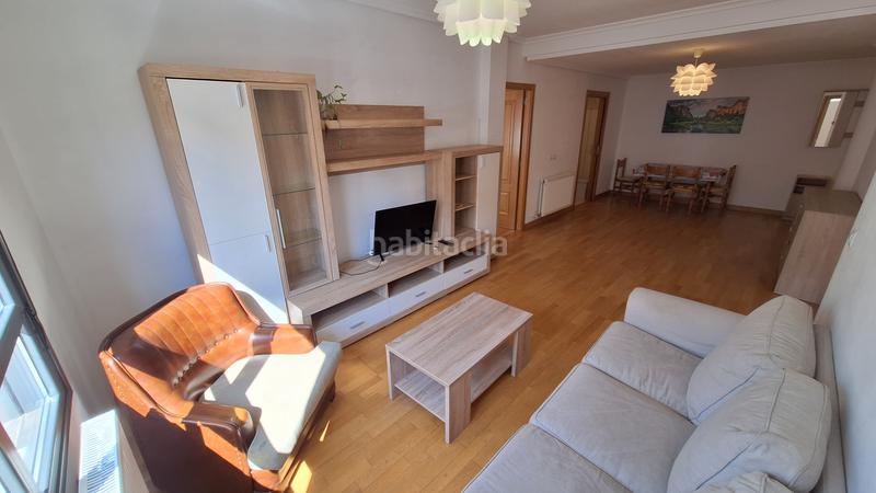 Foto 5fc9c773-8298-41eb-92a5-50d75d4690ee. Apartment with heating parking in Villafría - La Ventilla - Castañares Burgos