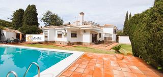 Xalet  Calle maría martínez sierra. Excelente ubicación y precio para esta gran villa independiente