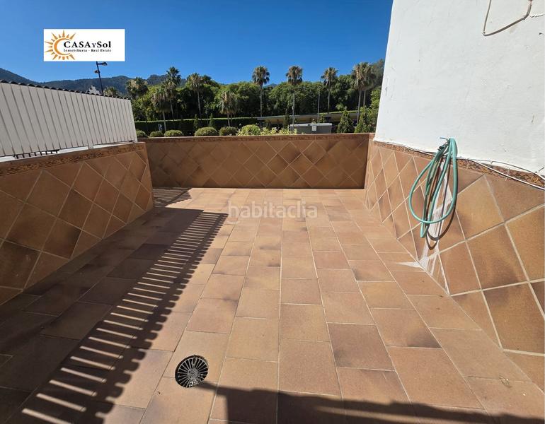Foto 0366b0fc-7796-4a4d-a704-43221e65479a. Casa adosada no existe mejor ubicación para este gran adosado con varias terrazas. en Alhaurín de la Torre