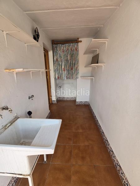 Foto 4a3ff44d-4cb6-4d18-b0fc-d63a3e6ccfb0. Casa adosada no existe mejor ubicación para este gran adosado con varias terrazas. en Alhaurín de la Torre