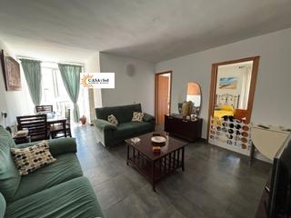 Etagenwohnung en Plaza costa del sol 8. Ideal inversores. gran piso ubicado en el centro de torremolinos