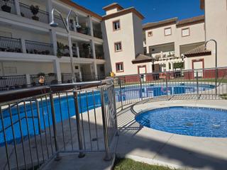 Appartement à El Romeral-Peñón de Zapata. Excelente ubicación y precio para este gran piso en recinto con