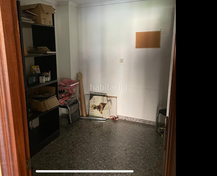 Foto 6ed9ac74-8e23-4950-9a39-97f6cfd0a635. Piso primer piso con vistas al colegio santo domingo ( alta ayuntamiento como local comercial ) en Orihuela