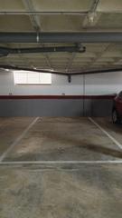 Aparcament cotxe  Barrio san antón. Plaza de garaje y trastero de 9 metros con lu z