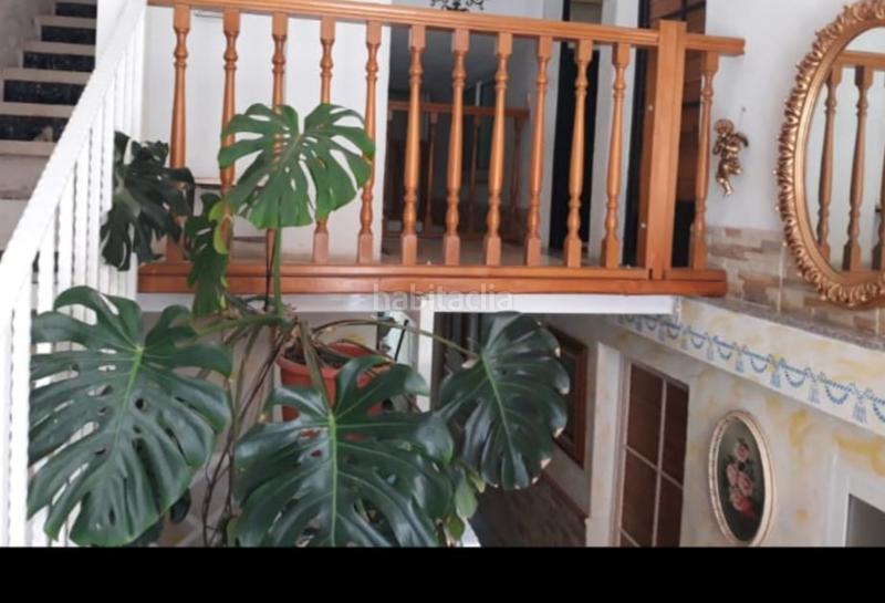 Foto b8b43faf-bf84-4914-93ab-4c01166589f3. Casa a Reina Victoria - Miguel Hernández Elche / Elx