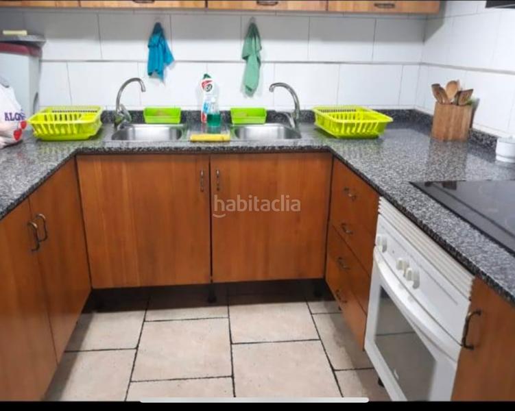 Foto f58d308f-22da-4618-b2ab-9ac0e238e17c. Casa a Reina Victoria - Miguel Hernández Elche / Elx