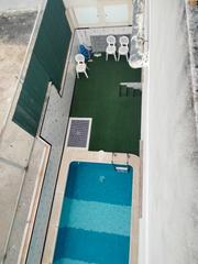 Reihenhaus  Calle la huerta. Triplex casi nuevo con piscina