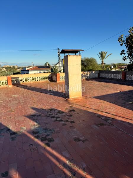 Foto 4927ef0e-1b98-44d8-a497-eeda7105cc60. Chalet  con piscina y jardín en Peña de las Águilas Elche / Elx