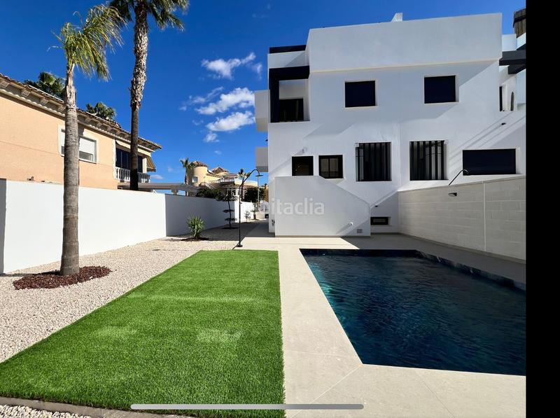 Foto 55d7d841-5f26-4b38-b311-e1f4e5c898a1. Maison jumelée avec parking piscine dans Benferri