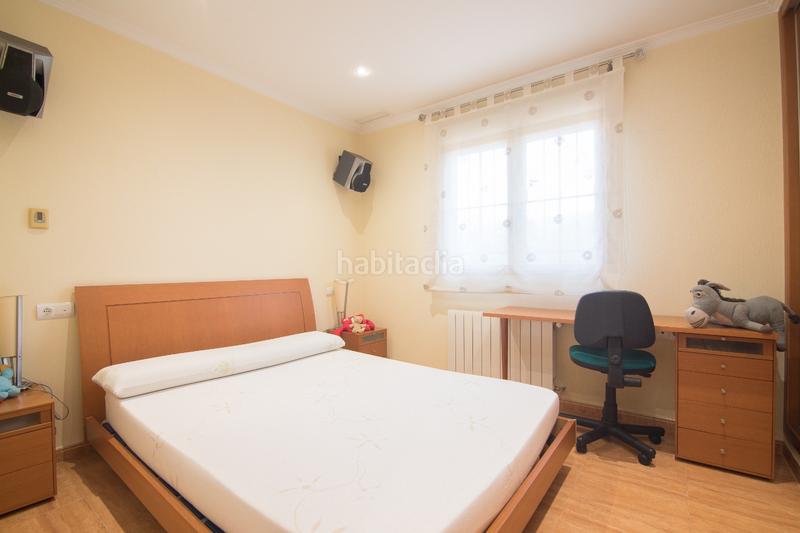 Foto 14d474ec-929f-442d-a9b8-23e77179d919. Chalet  de lujo con nave de 400 m y piscina , barbacoa etc en Elche / Elx