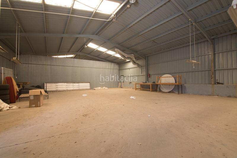 Foto 236f42fa-8b8f-4c7c-840e-560ccd3e2489. Chalet  de lujo con nave de 400 m y piscina , barbacoa etc en Elche / Elx