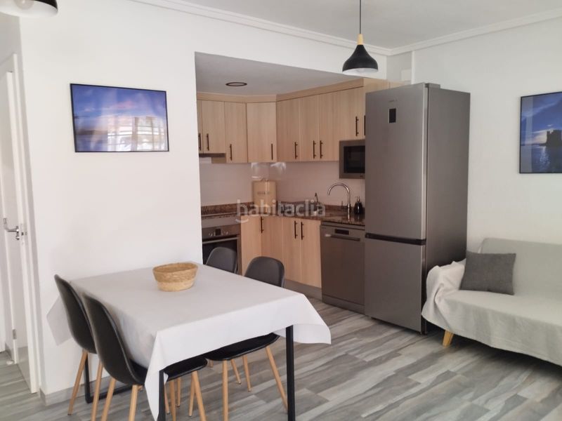 Foto ed5e36e0-4b0b-40c1-9de6-e257447dd30e. Casa adossada a Playa Tamarit-Playa Lissa Santa Pola