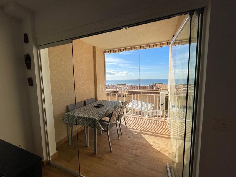 Foto bb00cec1-81b1-4c9c-85c7-d63b4d17a3a5. Apartament amb piscina a Calas Santiago Bernabeu Santa Pola