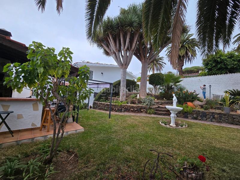 Foto a2117393-cd2c-4547-9083-aade56a1208c. Chalet mit parking pool in Centro Orotava (La)