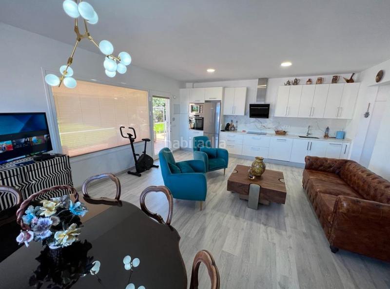 Foto 525d1917-01b4-49ab-bdc6-00a5c1f27137. Pis a Zona Botánico Puerto de la Cruz