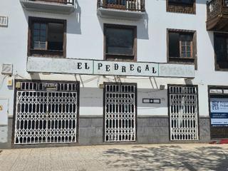 Local Comercial a Calle el pozo 2. Local en venta en zona comercial apto para cualquier actividad