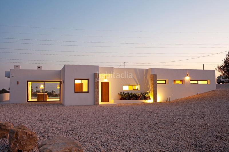 Foto 8d68d3cd-15f8-4094-9a74-7c3e67e540ad. Chalet in cv759 km 6 in balcón de Finestrat-terra marina Finestrat