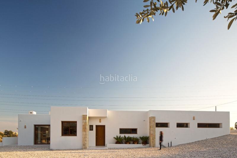 Foto a1aeaec7-52ed-4cfe-90c2-61b12438bbef. Chalet in cv759 km 6 in balcón de Finestrat-terra marina Finestrat