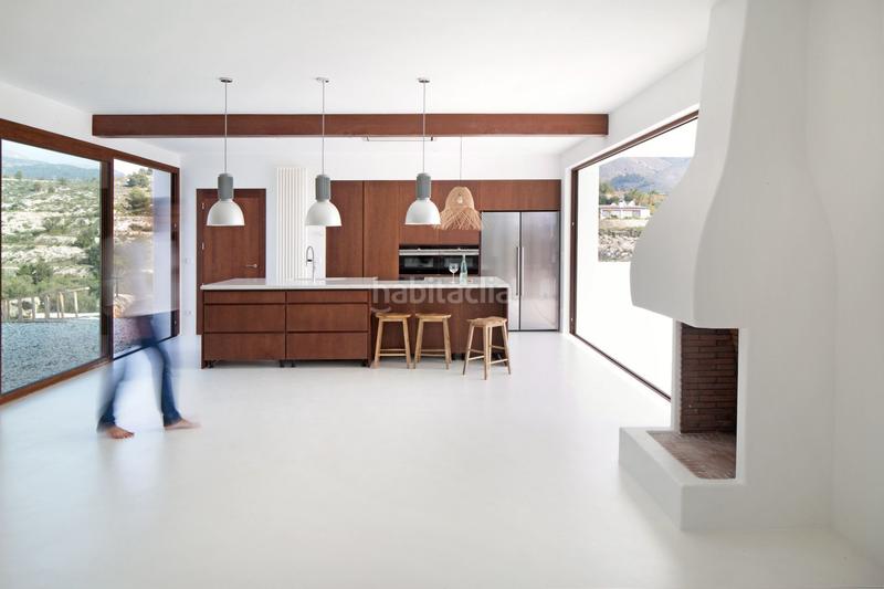 Foto c77923f0-785f-43e2-b8a5-fce96680a371. Chalet in cv759 km 6 in balcón de Finestrat-terra marina Finestrat