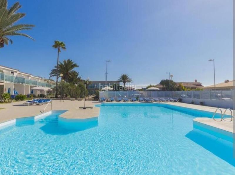 Foto 647a2658-d2c3-4dac-b943-542cc73cb704. Casa adosada en calle hamburgo 2 dúplex 2 dormitorios en las burras - san agustin - Playa del Inglés en San Bartolomé de Tirajana