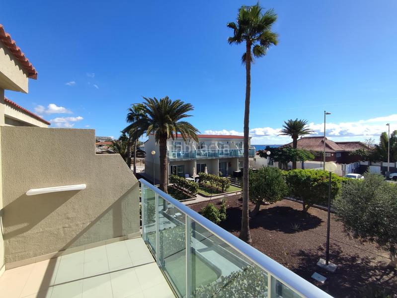 Foto ada6af58-b9fd-43e0-a167-447ee8720e88. Casa adosada en calle hamburgo 2 dúplex 2 dormitorios en las burras - san agustin - Playa del Inglés en San Bartolomé de Tirajana