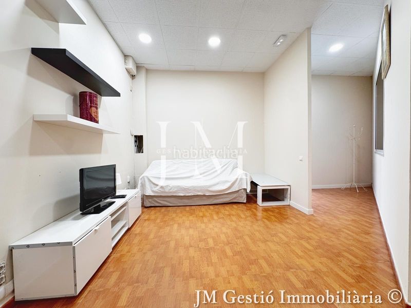 Foto e18ec18c-01dc-49bb-a4ad-77d6503a6dbf. Pis a Cementiri Vell Terrassa