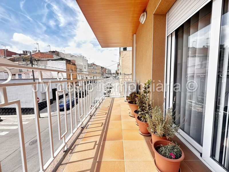 Foto 3ec2f883-e799-4925-ae70-f27b17b4e7e6. Casa amb calefacció aparcament a Ca n'Anglada Terrassa