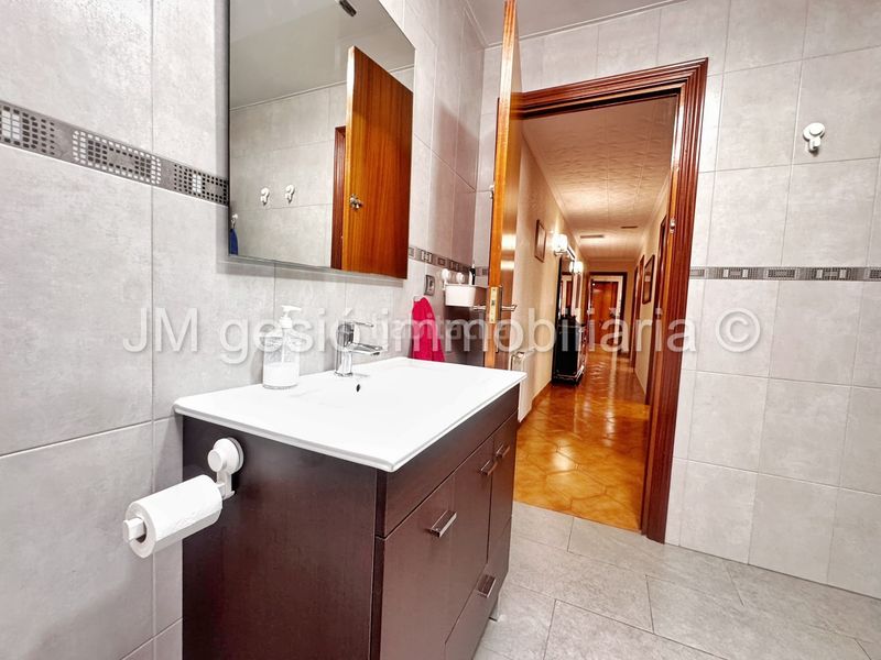 Foto 46fdabff-ec5d-4625-a6da-46d9c79c553b. Casa amb calefacció aparcament a Ca n'Anglada Terrassa
