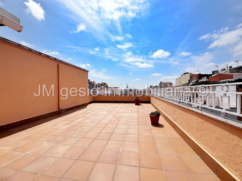 Foto 72a90d5d-bced-433a-a1b0-70526103a019. Casa amb calefacció aparcament a Ca n'Anglada Terrassa