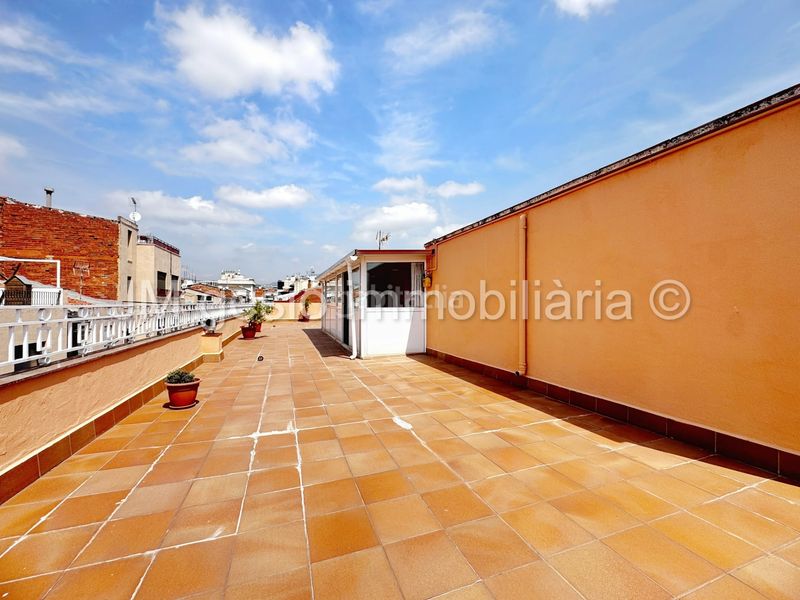 Foto b58b905b-7b15-455a-bf40-e4204623cfae. Casa amb calefacció aparcament a Ca n'Anglada Terrassa