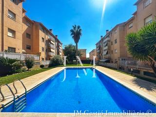 Appartement à Les Arenes - La Grípia - Can Montllor. Oportunidad única: piso con piscina, parking y trastero