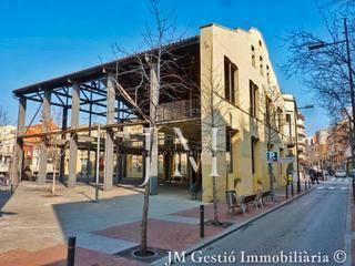 Pis a Barri del Centre. Piso en pleno centro de terrassa  plaa del vapor ventall