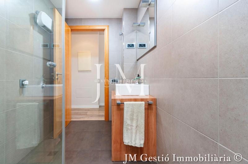 Foto 0a573f89-7187-4a4f-b912-535c49b13299. Haus mit kamin heizung parking pool in Ullastrell