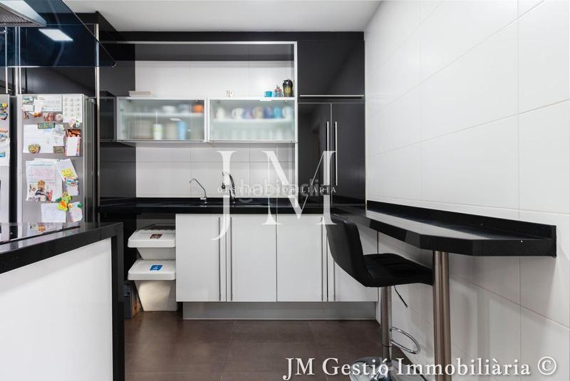 Foto 4e4d7131-d11a-48ed-a9b9-ad68bd4a854a. Haus mit kamin heizung parking pool in Ullastrell