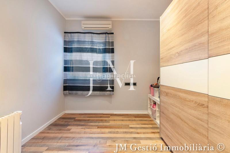 Foto 8182aa27-706e-4acf-b14b-5a3197f92d33. Haus mit kamin heizung parking pool in Ullastrell