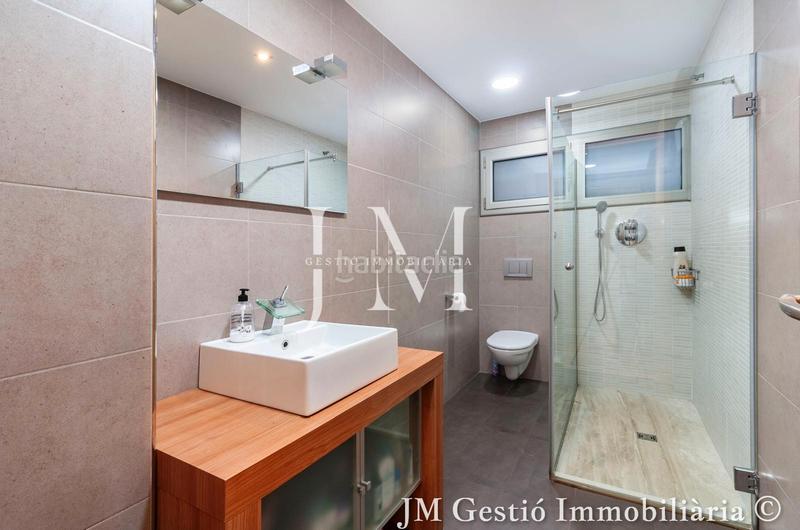 Foto 98a234c9-55b8-44bc-8166-4f1ca49f18a5. Haus mit kamin heizung parking pool in Ullastrell