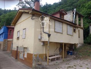 Maison  N/a. En mieres