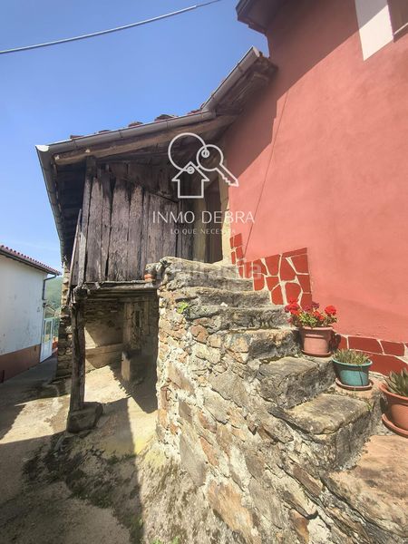 Foto 37792a2c-ca88-4b00-9b6e-fc9fbe5053e6. Casa a Cudillero